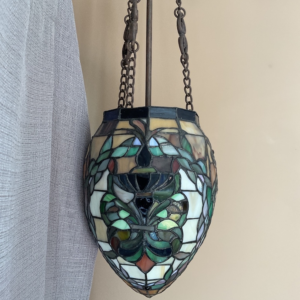 Tiffany Swag Lamp w/chain